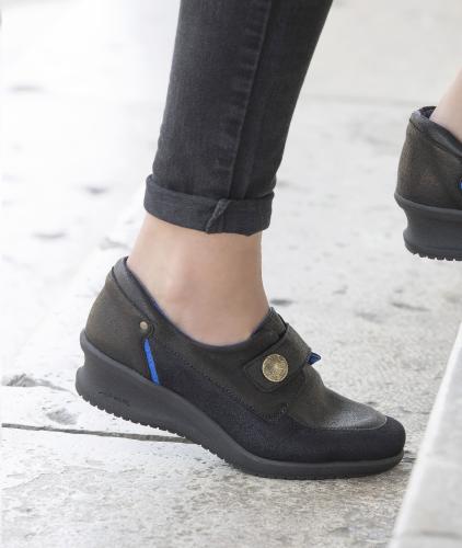 chaussure confort pieds sensibles élégantes, femme, bleu, noir, scratch, adour, extensible